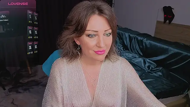Sirena Fly online show from 05/21/26, 09:44