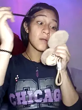KarolaMendez online show from 07/19/26, 09:07