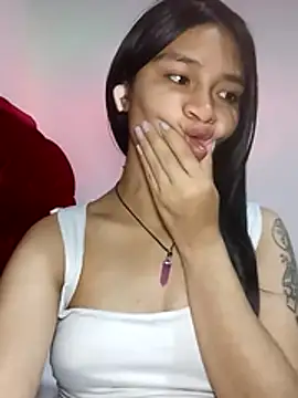 KarolaMendez online show from 07/22/26, 12:35