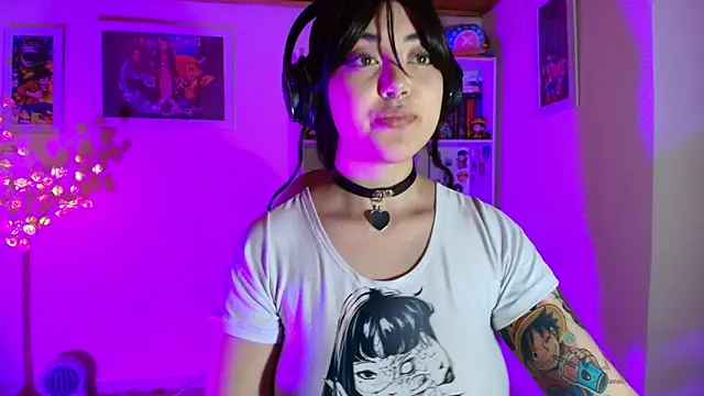 Nanachi uwu online show from 05/25/26, 11:11