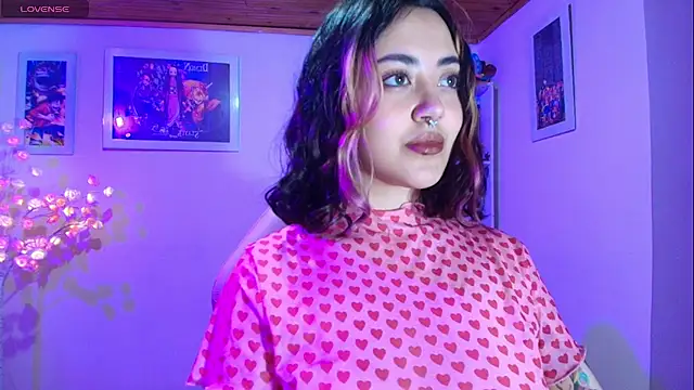 Nanachi uwu online show from 08/05/26, 02:03