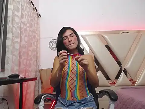 Madisson jones online show from 04/04/26, 11:51