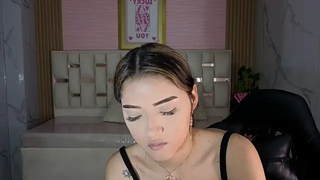 veronicaa s online show from 05/28/26, 08:06