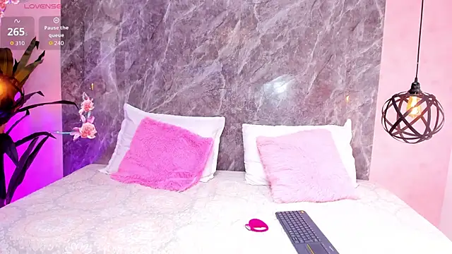 Megan Stein online show from 04/28/26, 08:03