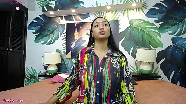 shakti moumita online show from 04/25/26, 01:14