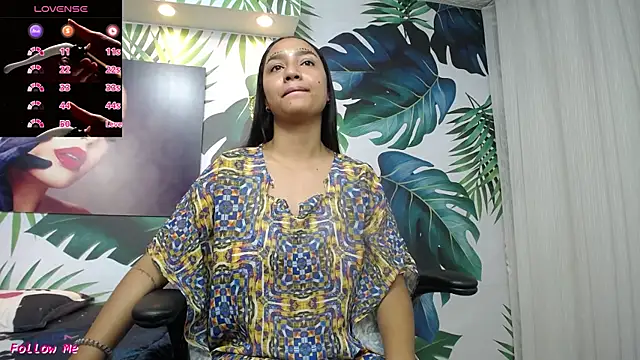 shakti moumita online show from 04/30/26, 07:20