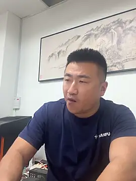 Cunzhangshibage02 online show from 05/18/26, 11:43