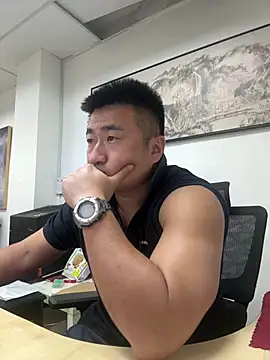 Cunzhangshibage02 online show from 06/25/26, 05:45