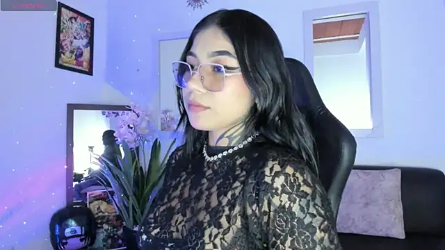 Snapshot of Dimitra_hells chatting on 07/17/26, 10:03 Dimitra hells online show from 07/17/26, 10:03