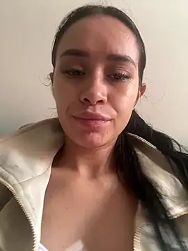 Zoe- -din online show from 03/25/26, 06:47