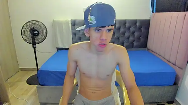 Josy 11 online show from 03/27/26, 11:04