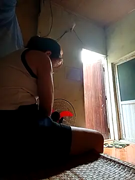 Lyly22x online show from 04/26/26, 01:58
