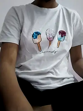 Snapshot of Tasty_Cherry chatting on 04/16/26, 12:28 Tasty Cherry online show from 04/16/26, 12:28