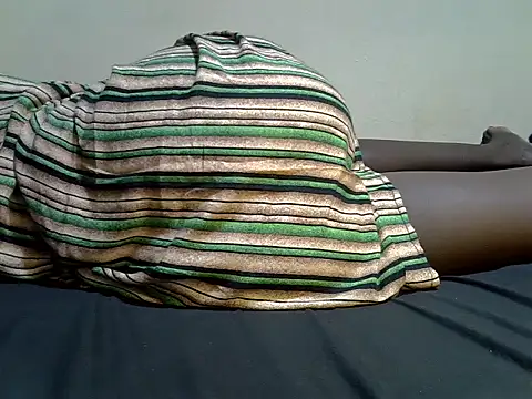 KendyQ  online show from 04/08/26, 05:24