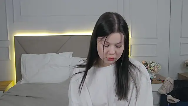 Sophie Rays online show from 03/30/26, 11:11