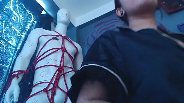 Regina Iris online show from 05/24/26, 08:36