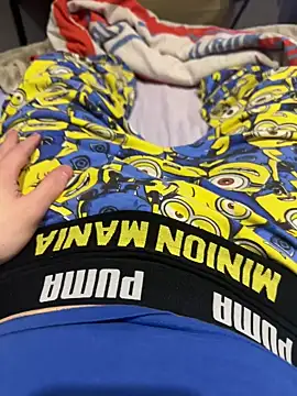 thiago 16v online show from 03/15/26, 01:44