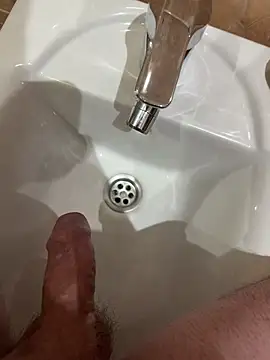 Snapshot of licanp chatting on 03/17/26, 05:38 licanp online show from 03/17/26, 05:38