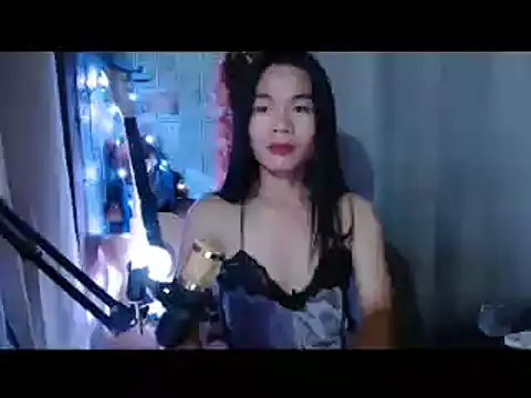 small 13 online show from 03/13/26, 03:51