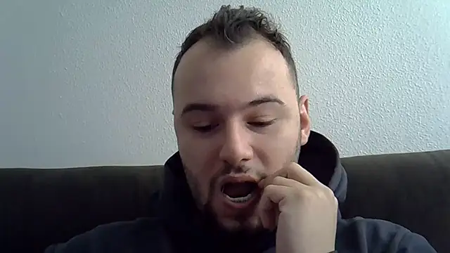 piazaocwb23 online show from 06/24/26, 03:22