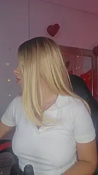 Im  sophie online show from 03/18/26, 05:27