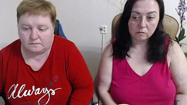 Lindy-Jeanie online show from 04/20/26, 05:26
