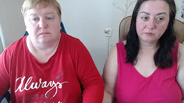 Snapshot of Lindy-Jeanie chatting on 05/30/26, 08:55 Lindy-Jeanie online show from 05/30/26, 08:55