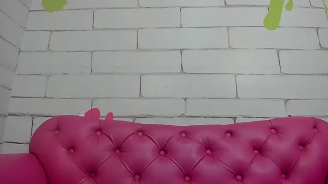 Danna Greyy online show from 04/18/26, 07:58