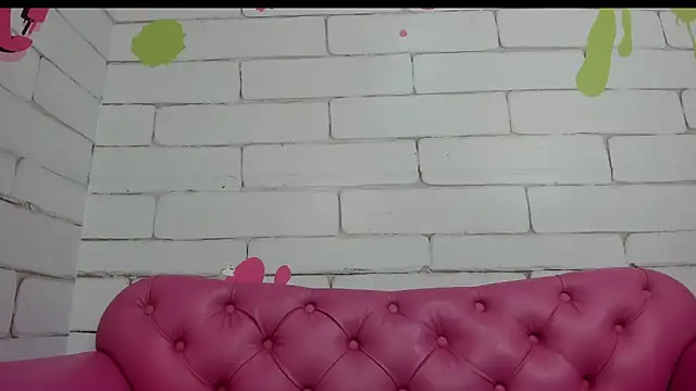 Danna Greyy online show from 04/28/26, 11:37