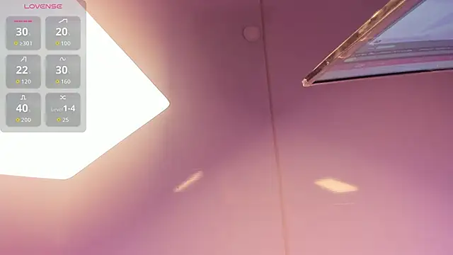 cuttie blondie online show from 06/19/26, 11:03
