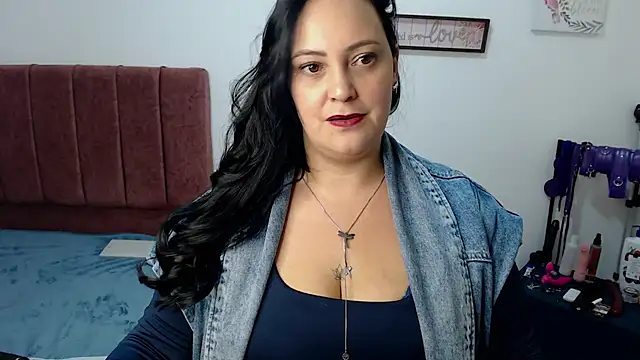 Veroniicabbw  online show from 06/04/26, 01:39