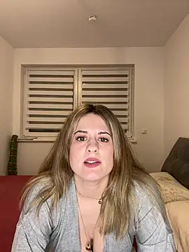 Mina Foxx online show from 03/15/26, 07:20