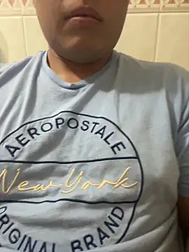 Snapshot of DanielZz69 chatting on 03/16/26, 04:51 DanielZz69 online show from 03/16/26, 04:51