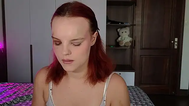 mollybossy online show from 06/26/26, 12:48