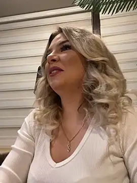 KimmBliss online show from 04/19/26, 06:54