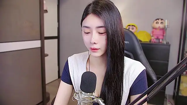 XiaoYuBao- online show from 04/19/26, 05:12