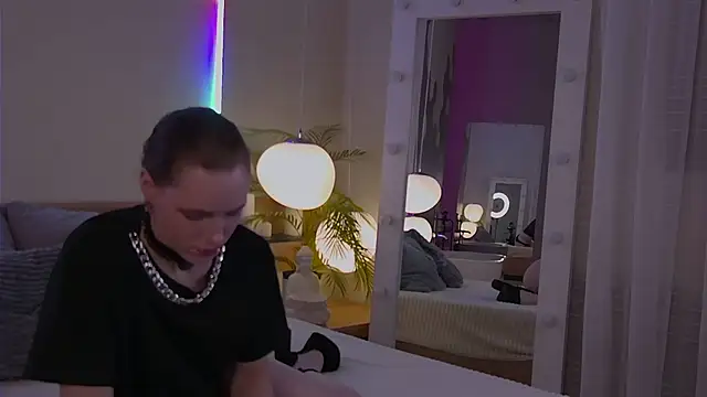 ViliannaBlack online show from 05/05/26, 02:19