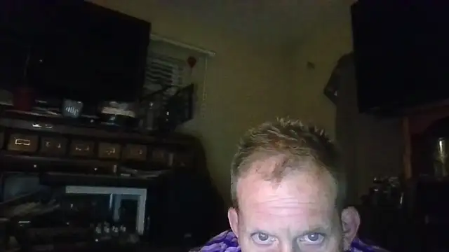 strokingjoe14585 online show from 04/17/26, 07:55