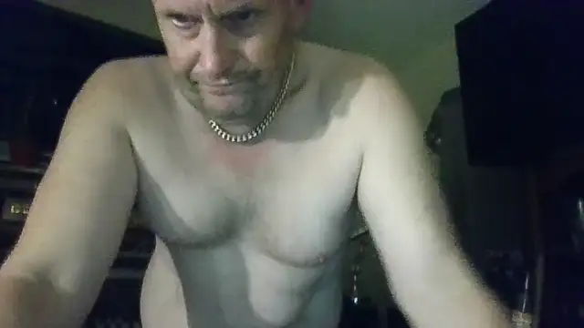 strokingjoe14585 online show from 04/18/26, 09:57