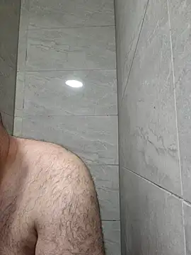 Snapshot of bigmillz32 chatting on 04/29/26, 11:55 bigmillz32 online show from 04/29/26, 11:55