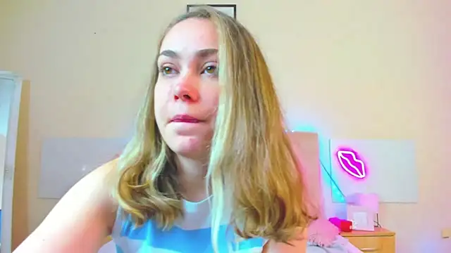 MelanieCuty online show from 05/05/26, 05:15