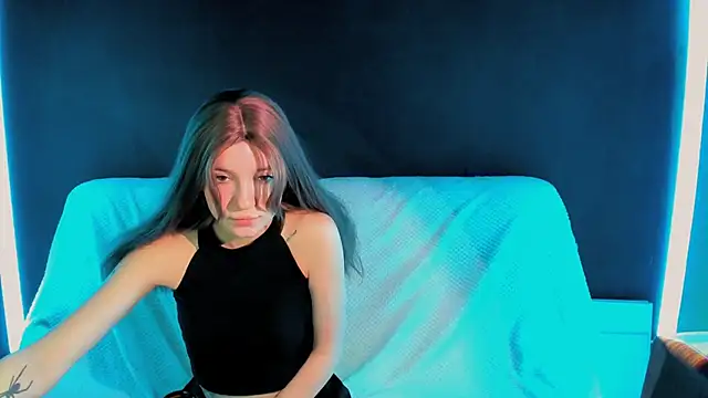 Katarina Sanchez online show from 03/31/26, 03:45