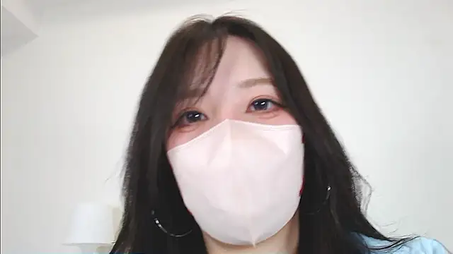 Lotus Rinka online show from 05/03/26, 01:28