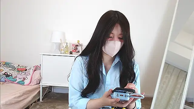 Lotus Rinka online show from 05/06/26, 01:05