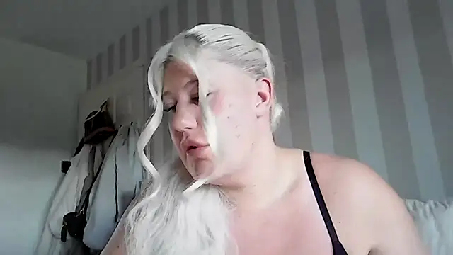 Lexi Laura online show from 05/14/26, 06:42