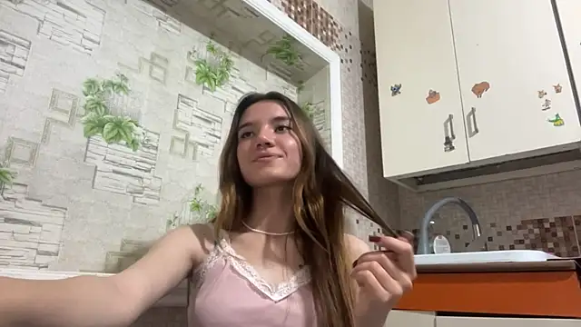 Lili Kilian online show from 04/17/26, 03:26