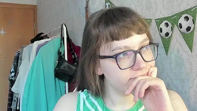 RileyNymph online show from 06/30/26, 04:13
