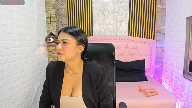 AishaCambell  online show from 03/30/26, 09:43