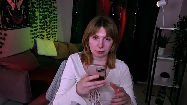 susie miu online show from 06/24/26, 09:25