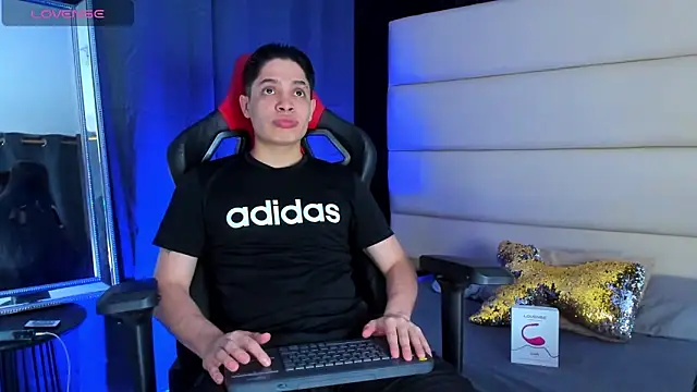 Edison S online show from 03/17/26, 06:11